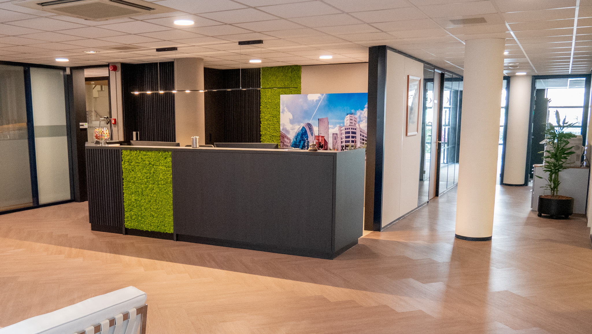 Entree @The Academy gebouw